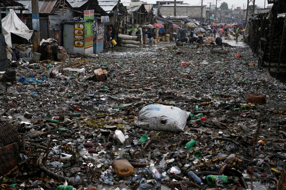 Haiti 2016-10-04T211057Z_297955974_S1BEUFCHCRAA_RTRMADP_3_STORM-MATTHEW.jpg